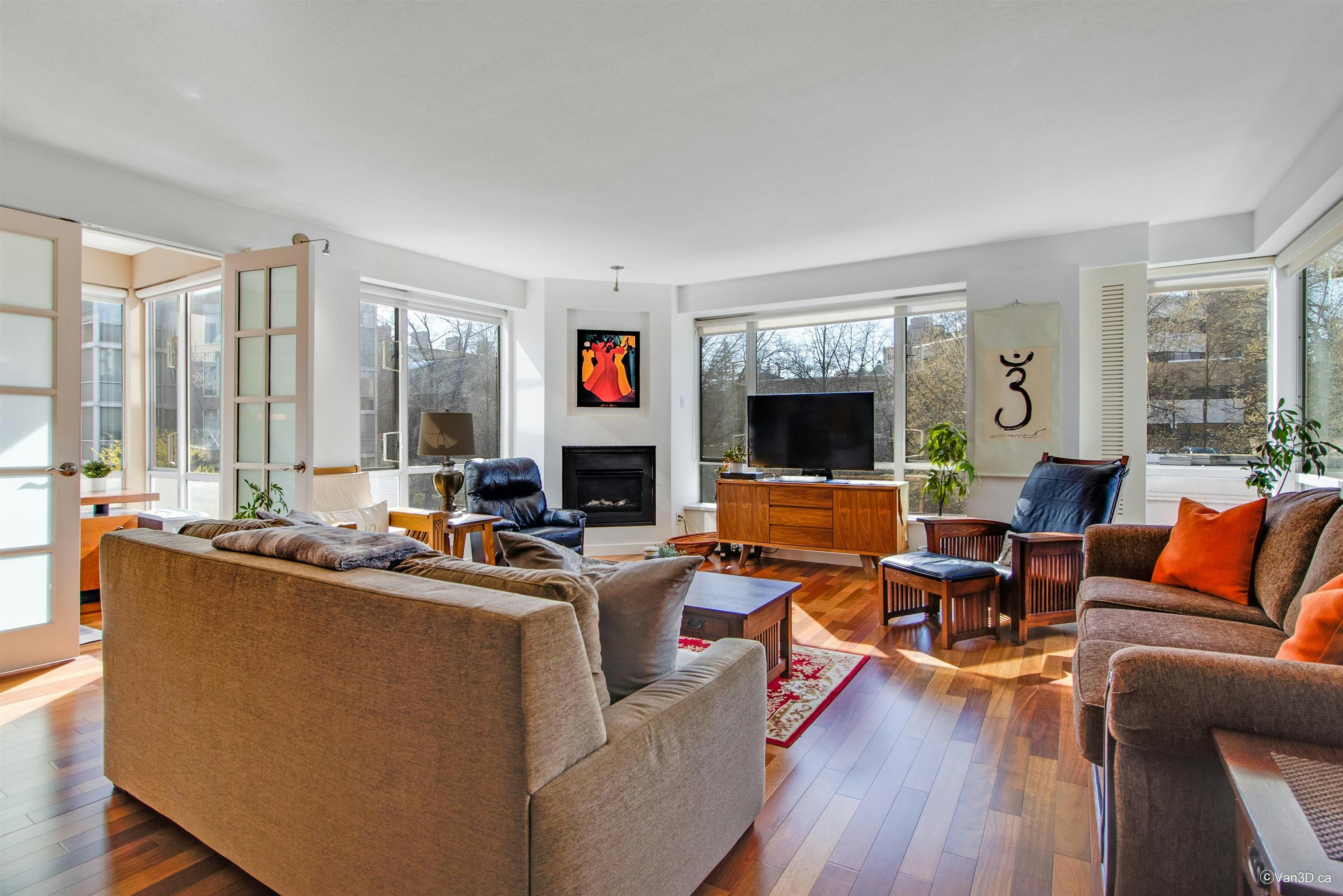401-2628 Ash Street, Vancouver, BC, V5Z 4L2