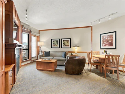 520-4320 Sundial Crescent - 3
