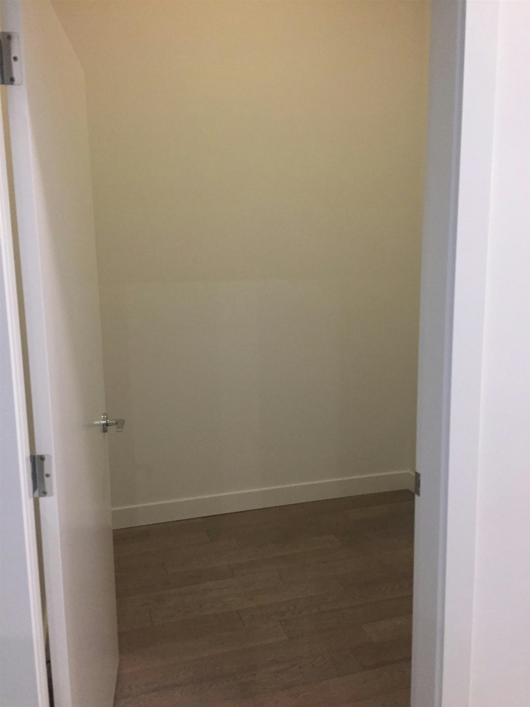 102-4427 Cambie Street, Vancouver, BC, V5Z 2Y8 - 11