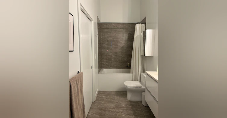 102-4427 Cambie Street, Vancouver, BC, V5Z 2Y8 - 15