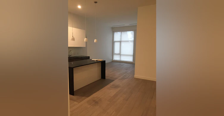102-4427 Cambie Street, Vancouver, BC, V5Z 2Y8 - 7