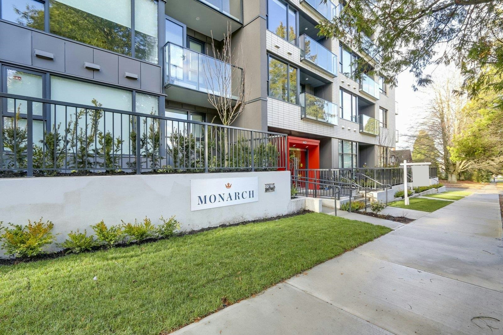 102-4427 Cambie Street, Vancouver, BC, V5Z 2Y8