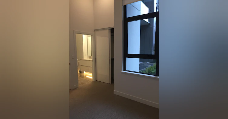 102-4427 Cambie Street, Vancouver, BC, V5Z 2Y8 - 10