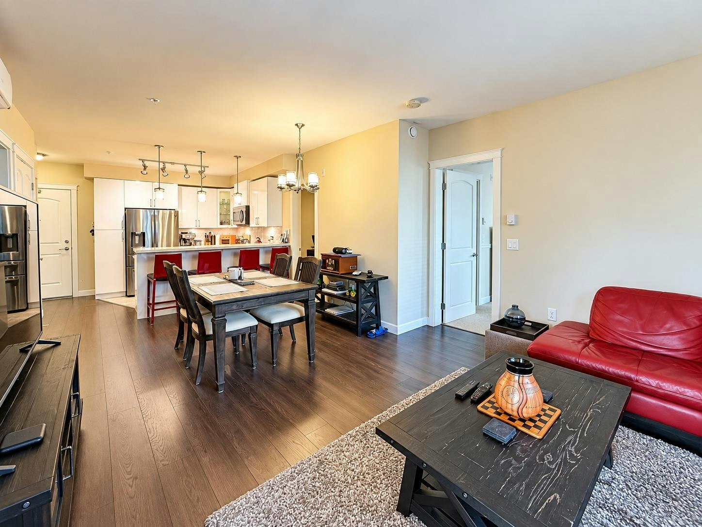 405-3535 146a Street, Surrey, BC, V4P 0H2 - 2