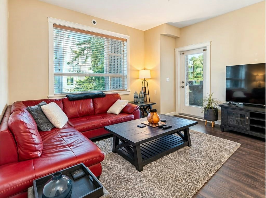 405-3535 146a Street, Surrey, BC, V4P 0H2