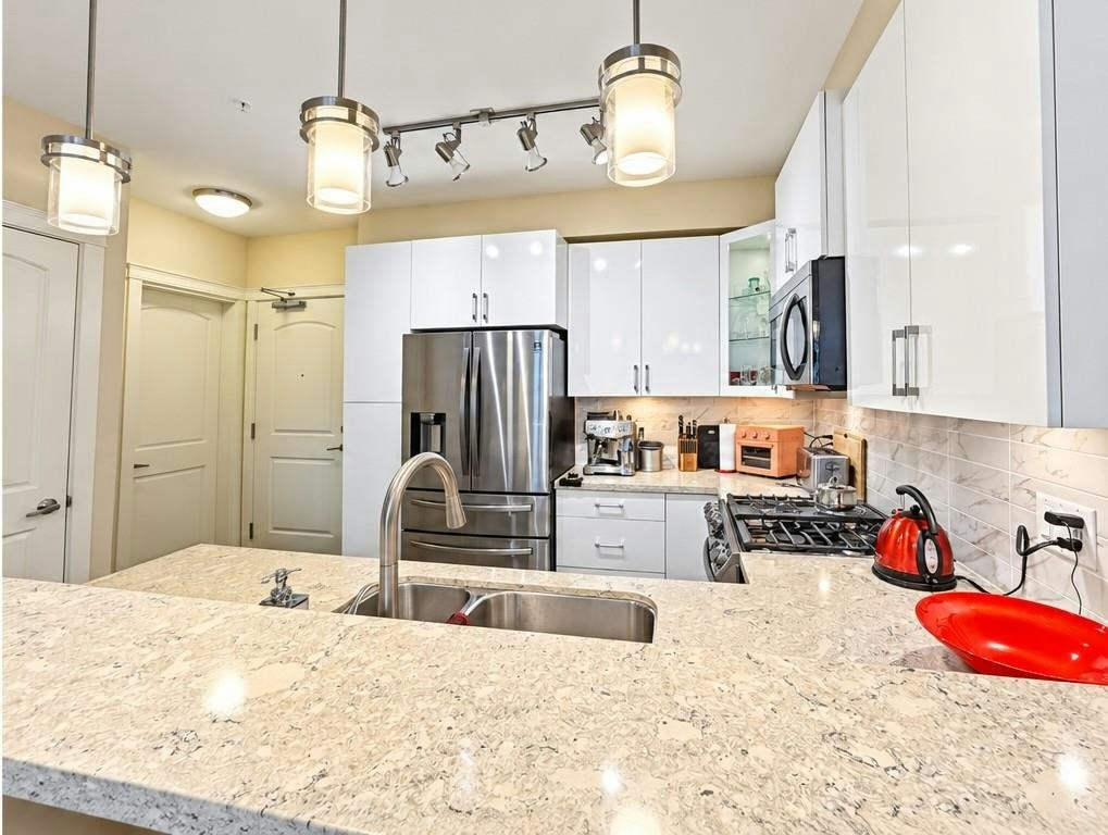 405-3535 146a Street, Surrey, BC, V4P 0H2 - 20