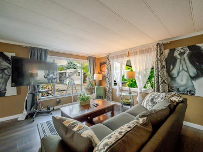 305-201 Cayer Street - 4