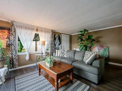 305-201 Cayer Street - 5