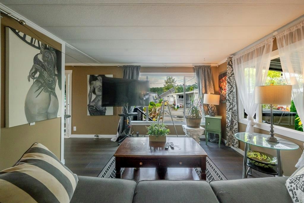 305-201 Cayer Street, Coquitlam, BC, V3K 5A9 - 9