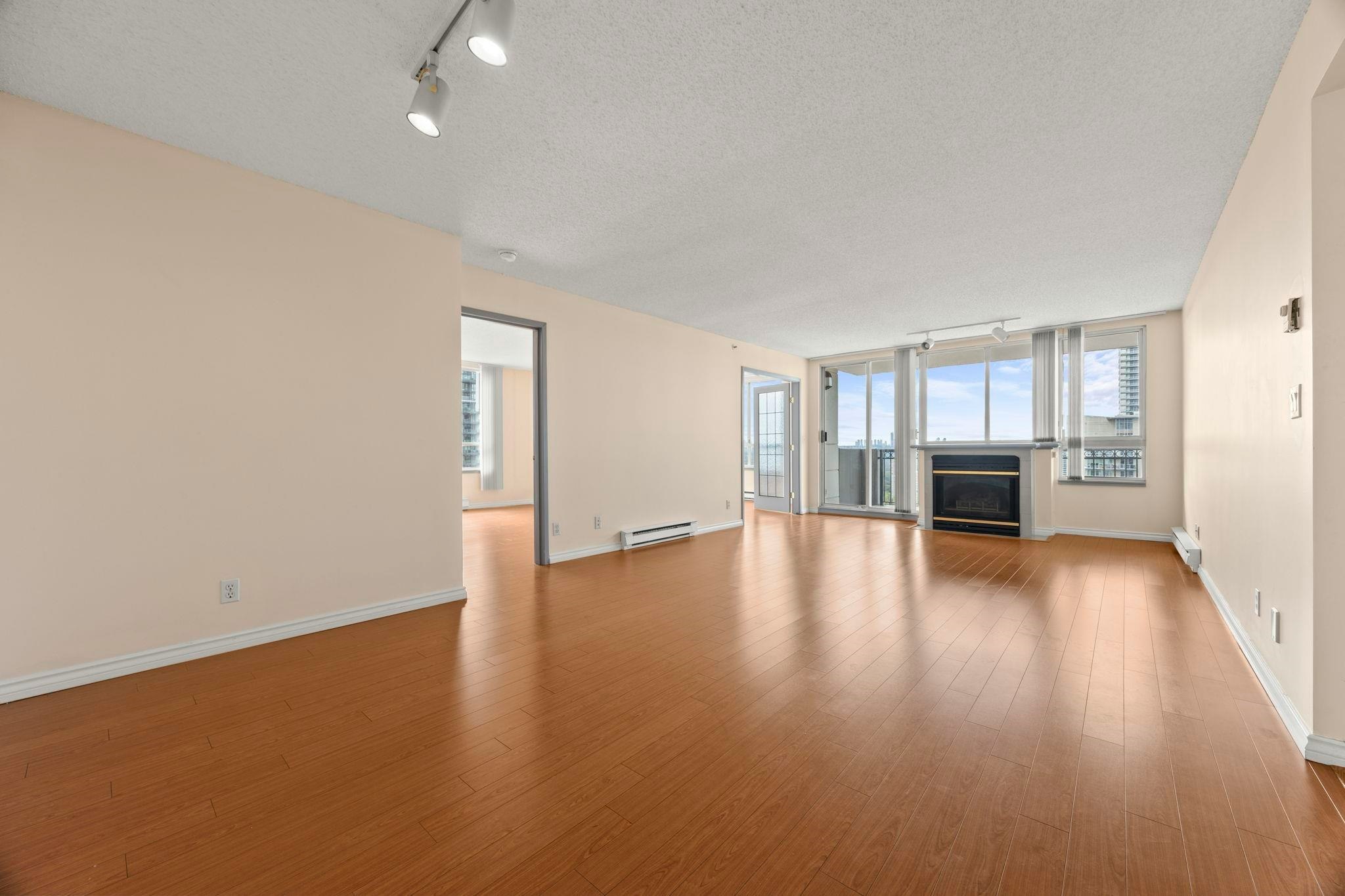 1804-551 Austin Avenue, Coquitlam, BC, V3K 6R7 - 10