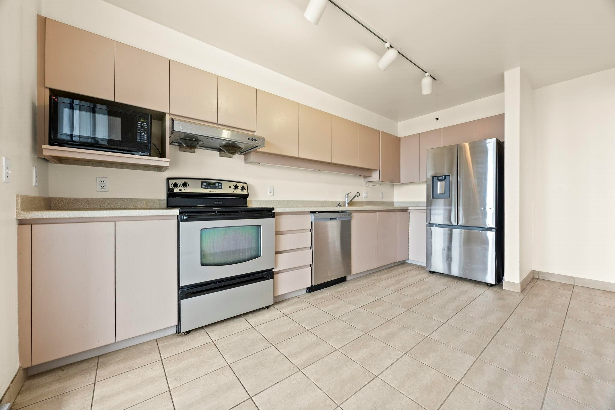 1804-551 Austin Avenue, Coquitlam, BC, V3K 6R7 - 8