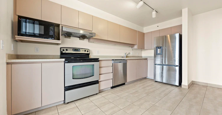 1804-551 Austin Avenue, Coquitlam, BC, V3K 6R7 - 8