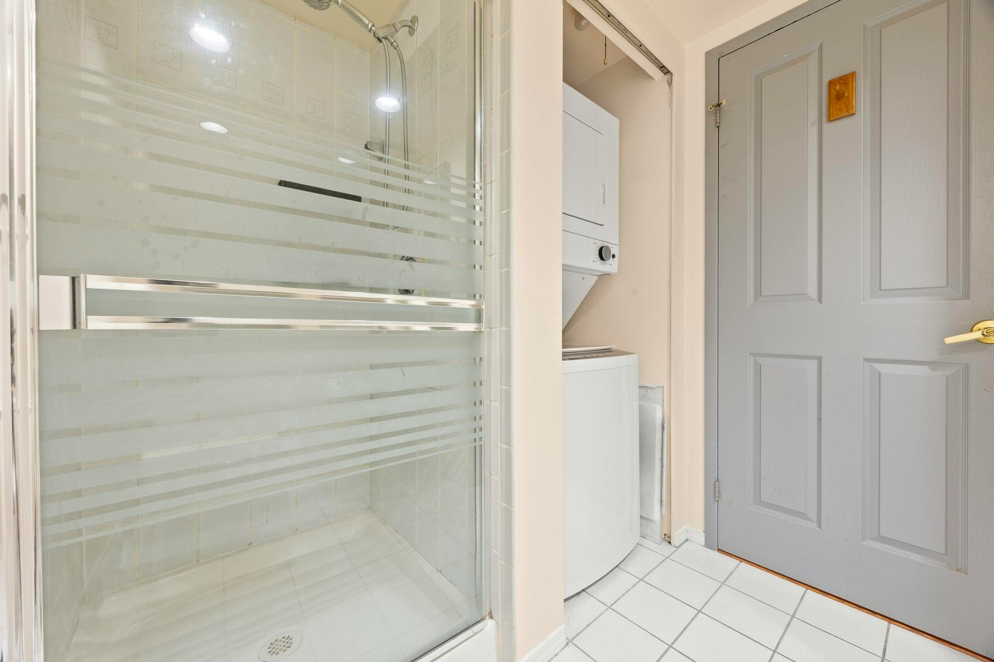 1804-551 Austin Avenue, Coquitlam, BC, V3K 6R7 - 5