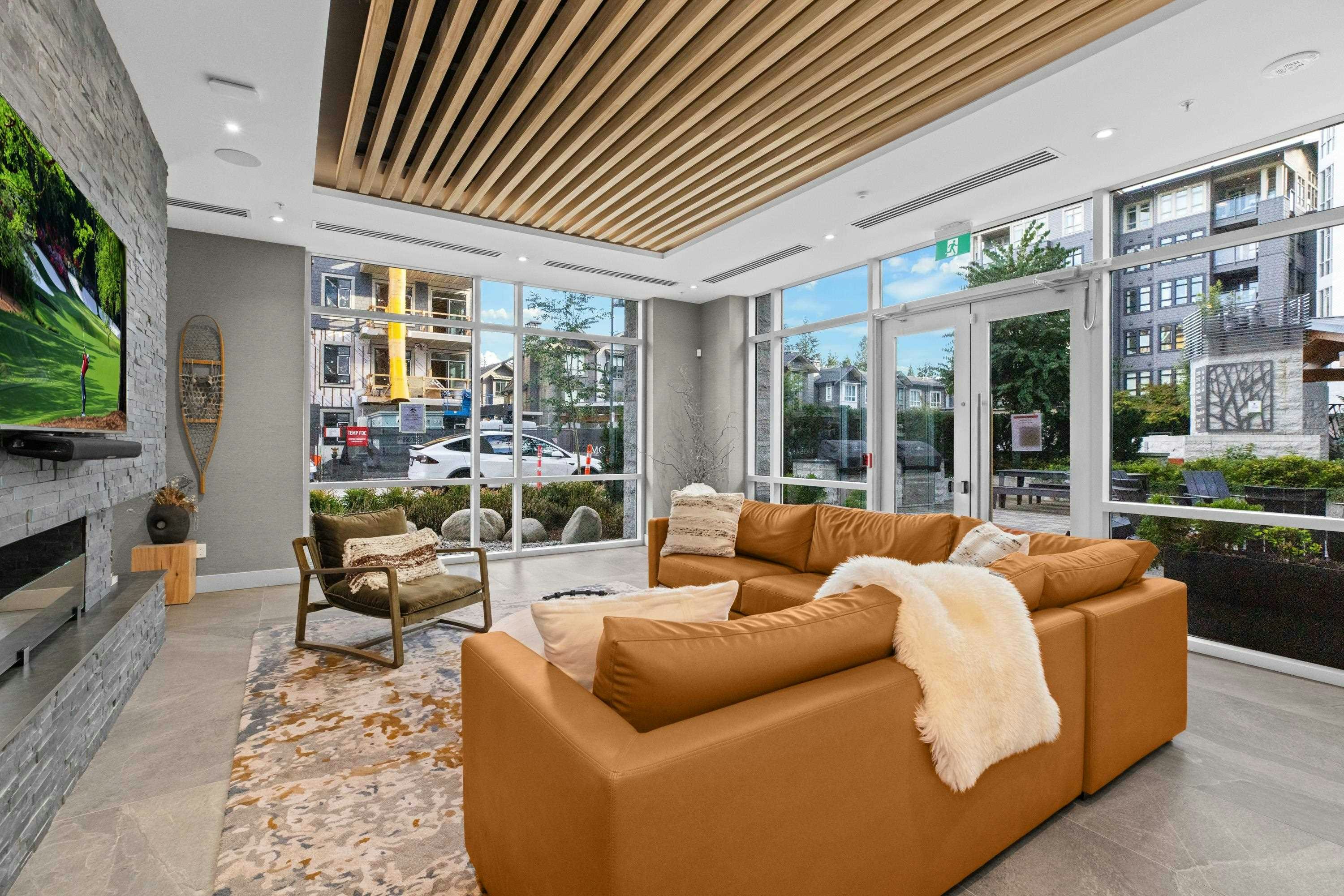 PH1102-2325 Emery Court, North Vancouver, BC, V7J 0E8 - 21