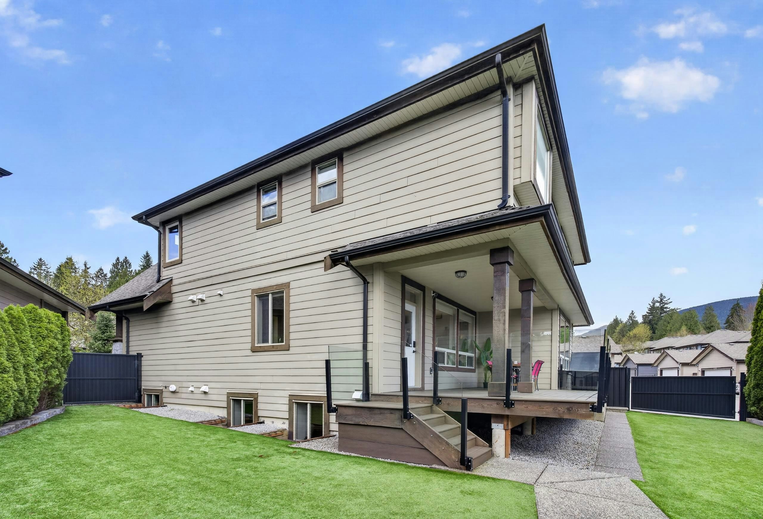 1213 Burkemont Place, Coquitlam, BC, V3B 0C8 - 36