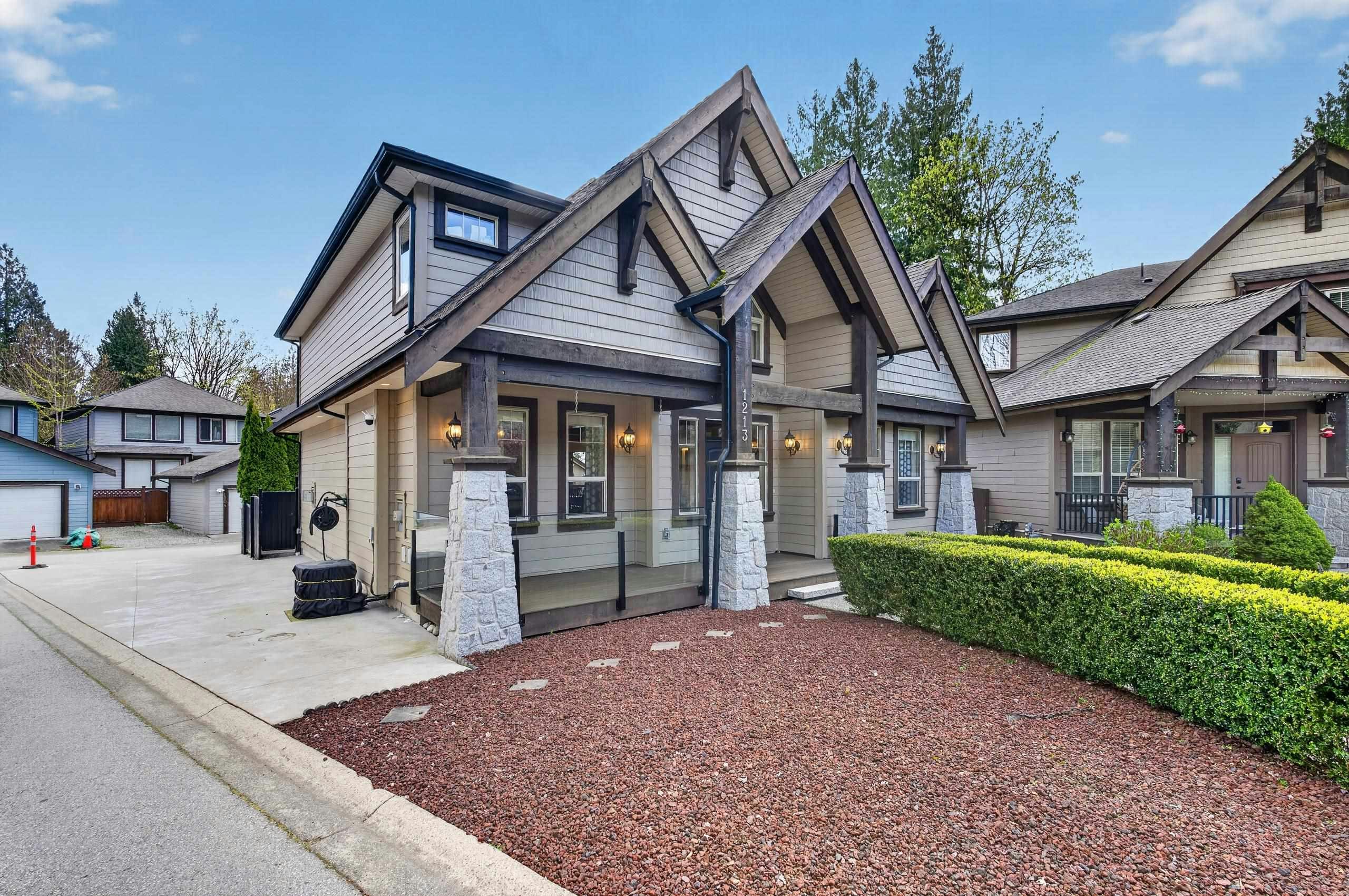 1213 Burkemont Place, Coquitlam, BC, V3B 0C8 - 2