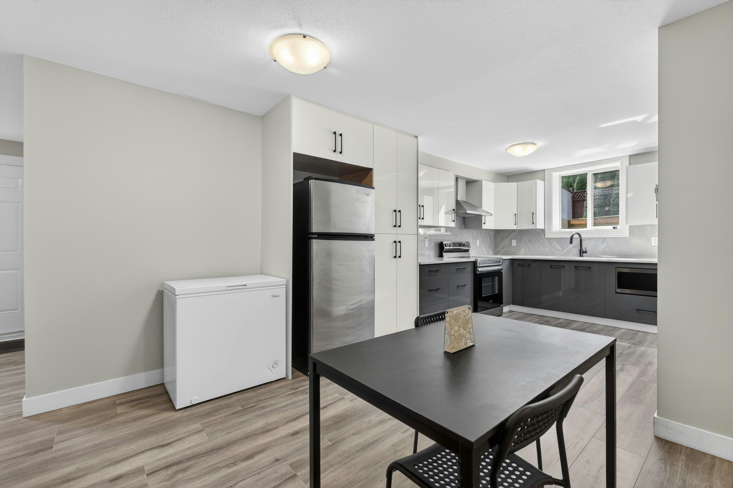 1213 Burkemont Place, Coquitlam, BC, V3B 0C8 - 28