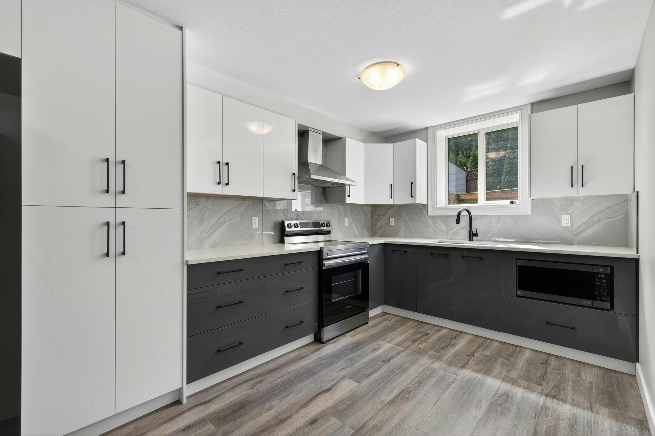 1213 Burkemont Place, Coquitlam, BC, V3B 0C8 - 26