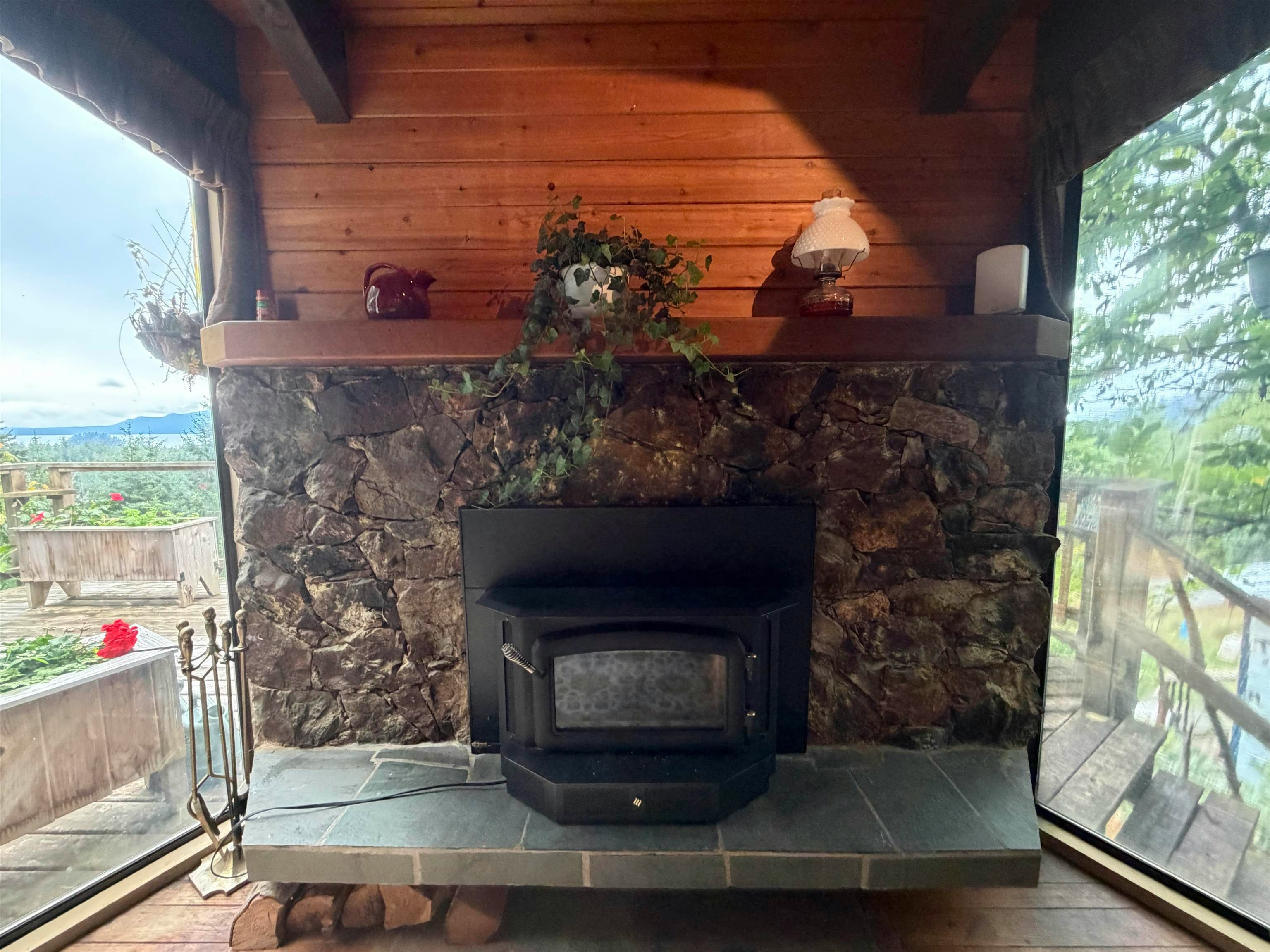 12835 Gulfview Road, Pender Harbour Egmont, BC, V0N 2H0 - 17