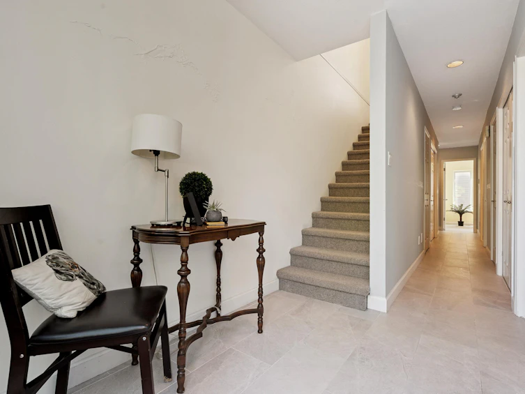 1107 Elm Street, Surrey, BC, V4B 1C1 - 24