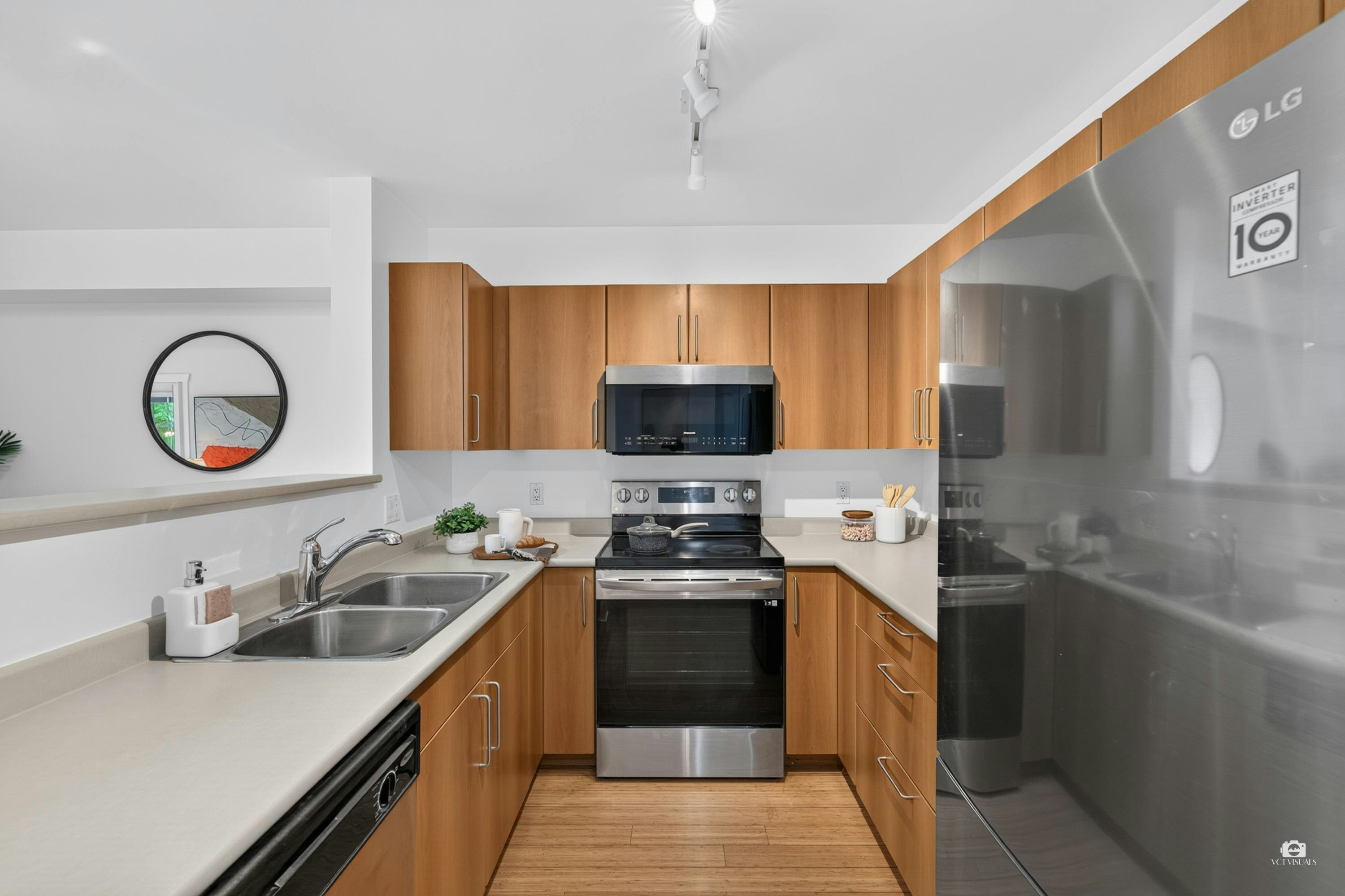 301-3575 Euclid Avenue Avenue, Vancouver, BC, V5R 6H5 - 9
