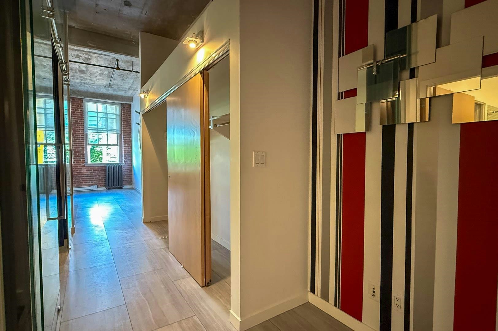 210-546 Beatty Street, Vancouver, BC, V6B 2L3 - 3