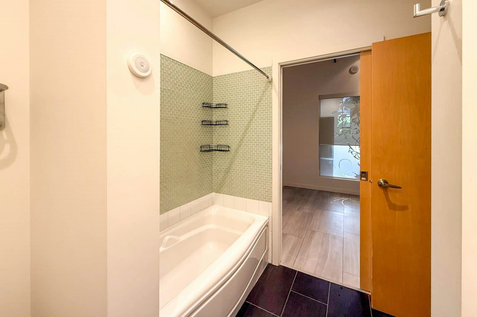 210-546 Beatty Street, Vancouver, BC, V6B 2L3 - 15