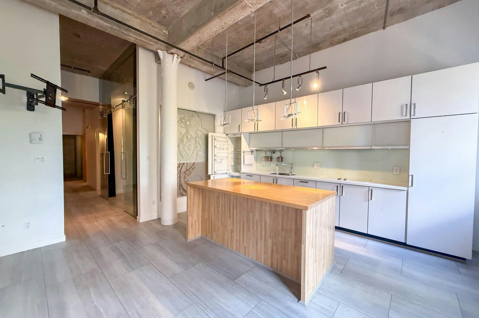 210-546 Beatty Street, Vancouver, BC, V6B 2L3 - 11