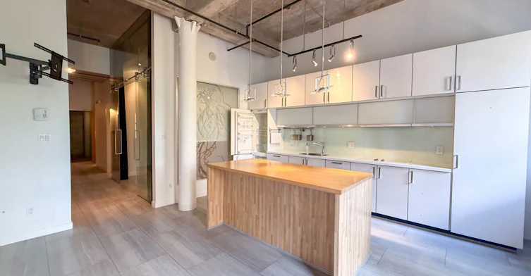 210-546 Beatty Street, Vancouver, BC, V6B 2L3 - 11