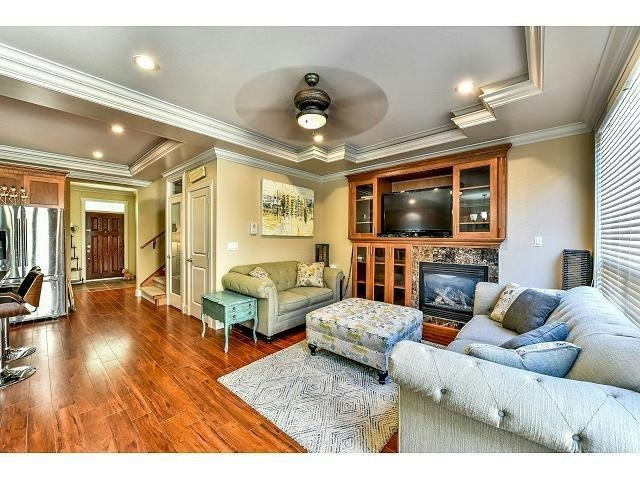 6949 196 Street, Surrey, BC, V4N 5Z1 - 3