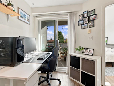 323-760 Kingsway - 5