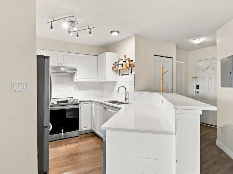 323-760 Kingsway, Vancouver, BC, V5V 3C1 - 7