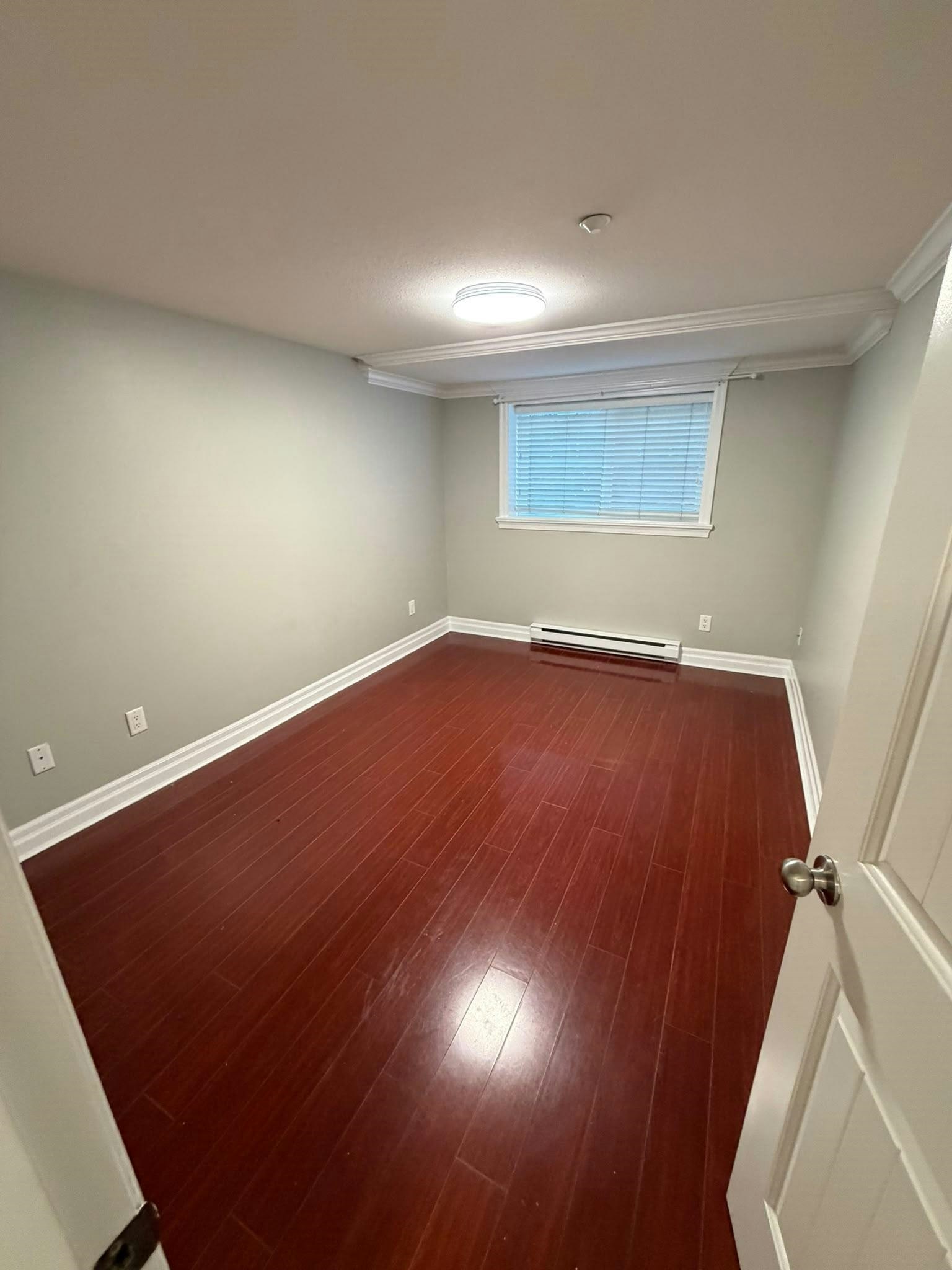 4585 Commercial Street, Vancouver, BC, V5N 4G8 - 8