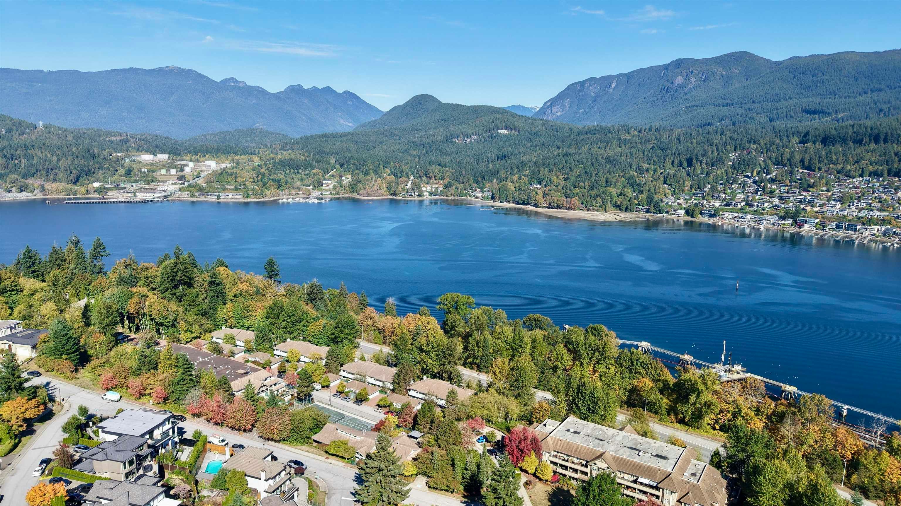 19 Burrard Crescent, Port Moody, BC, V3H 4V8 - 6