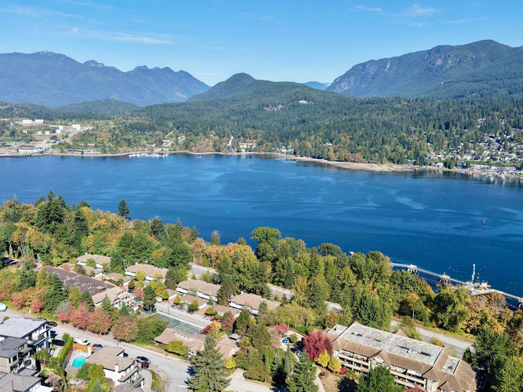 19 Burrard Crescent, Port Moody, BC, V3H 4V8 - 6