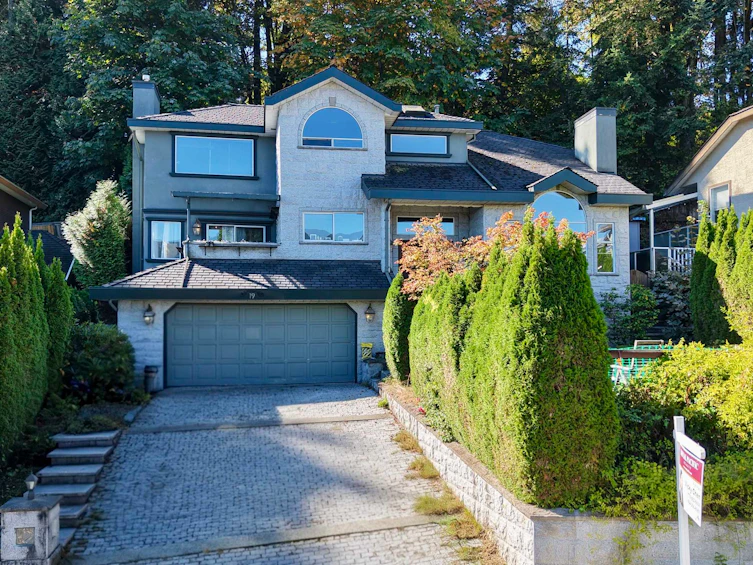 19 Burrard Crescent, Port Moody, BC, V3H 4V8 - 2