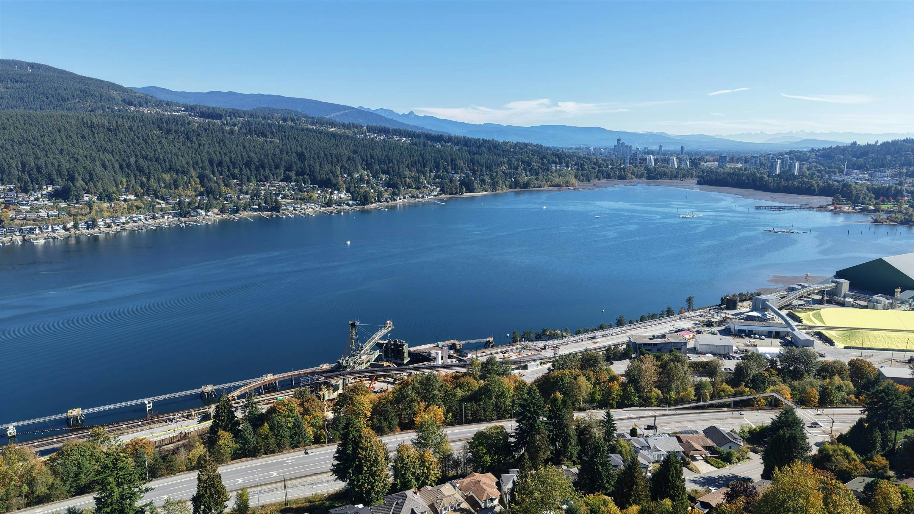 19 Burrard Crescent, Port Moody, BC, V3H 4V8 - 4