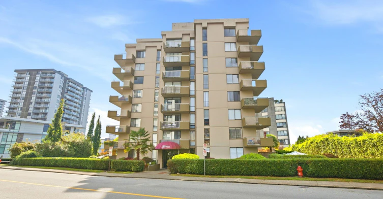 802-2150 Bellevue Avenue, West Vancouver, BC, V7V 1C3 - 2