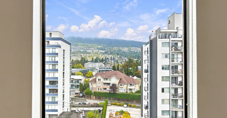 802-2150 Bellevue Avenue, West Vancouver, BC, V7V 1C3 - 10