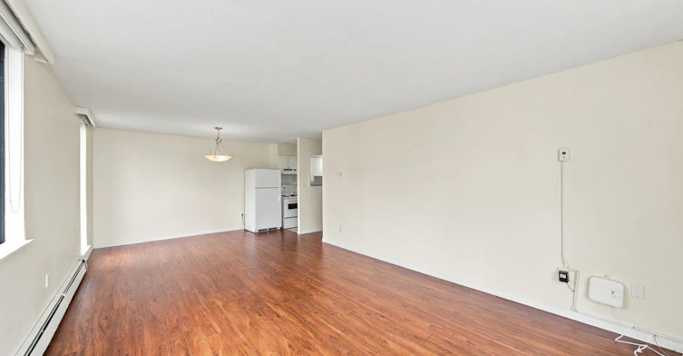 802-2150 Bellevue Avenue, West Vancouver, BC, V7V 1C3 - 3