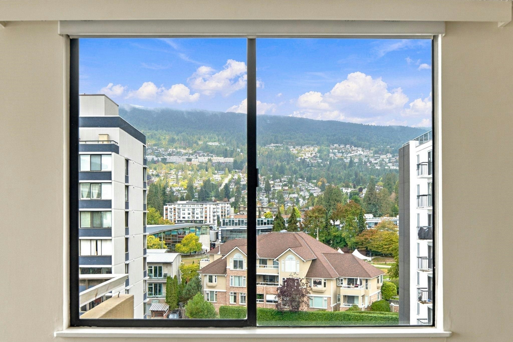 802-2150 Bellevue Avenue, West Vancouver, BC, V7V 1C3 - 11