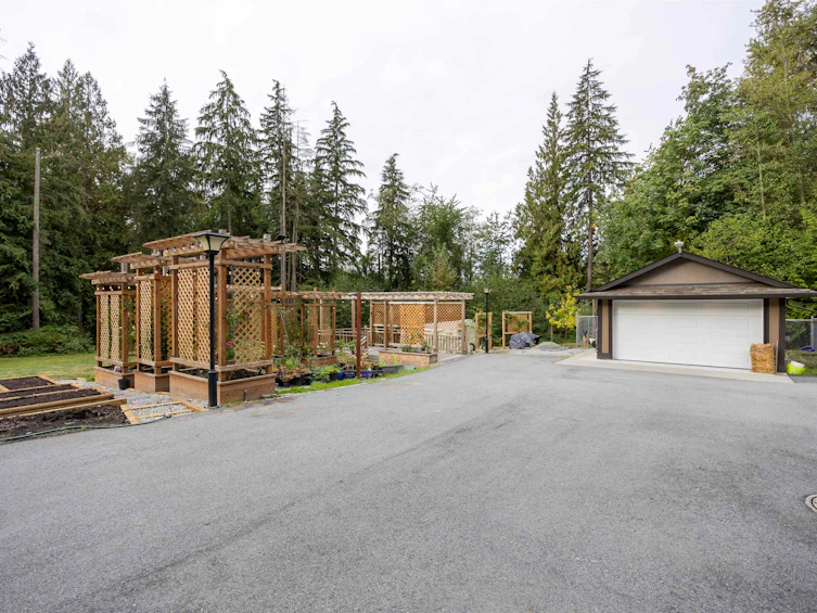 27242 Dewdney Trunk Road, Maple Ridge, BC, V2W 1N6 - 33