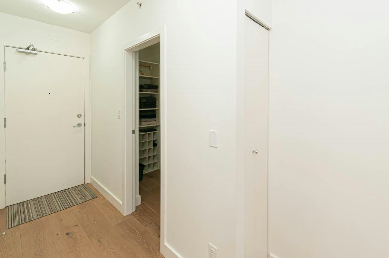 1306-480 Robson Street, Vancouver, BC, V6B 1S1 - 2