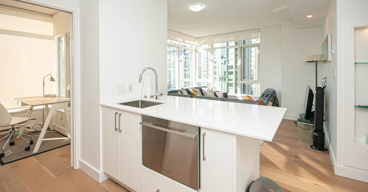 1306-480 Robson Street, Vancouver, BC, V6B 1S1 - 9