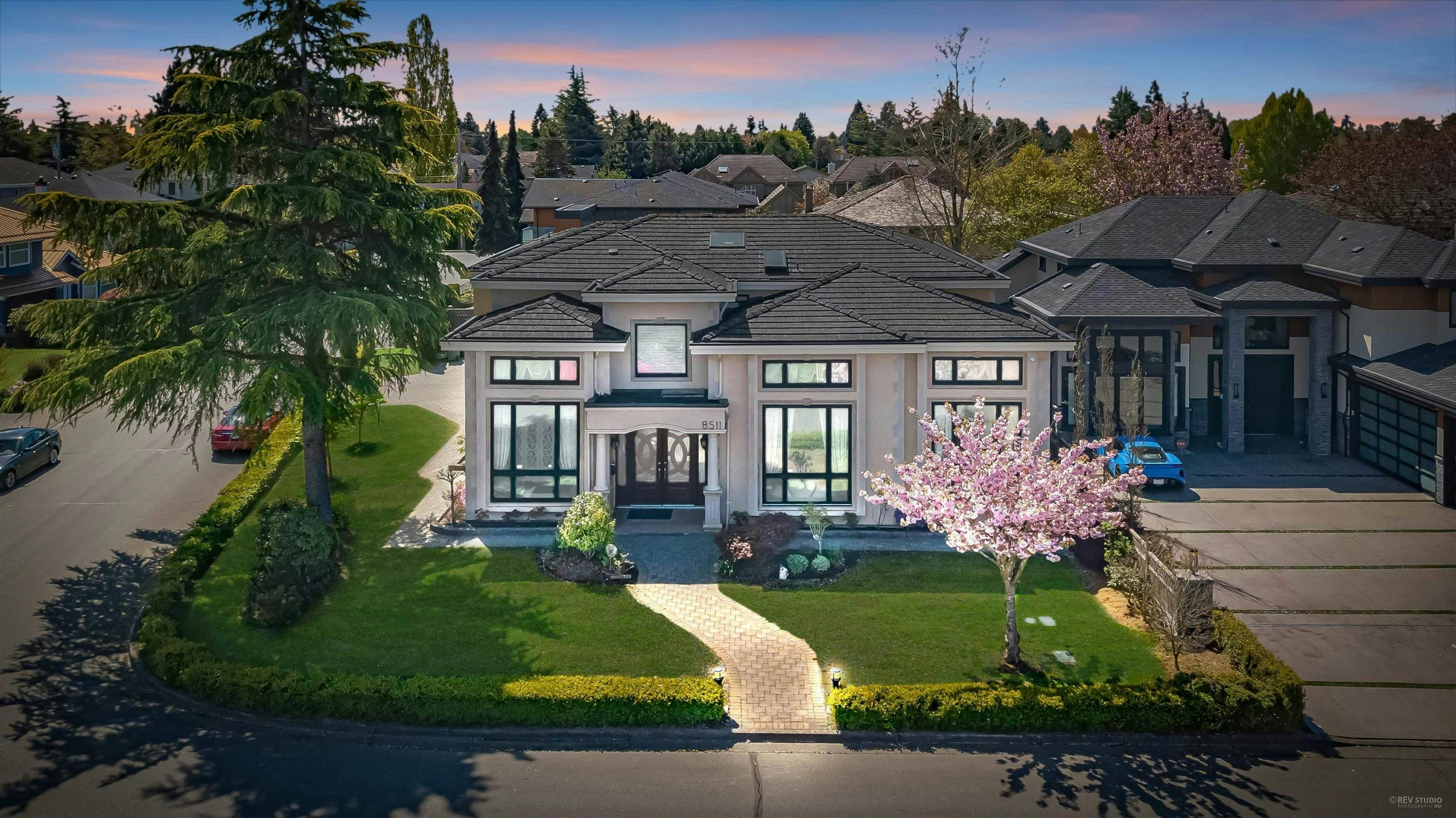 8511 Sunnywood Drive, Richmond, BC, V6Y 3G4