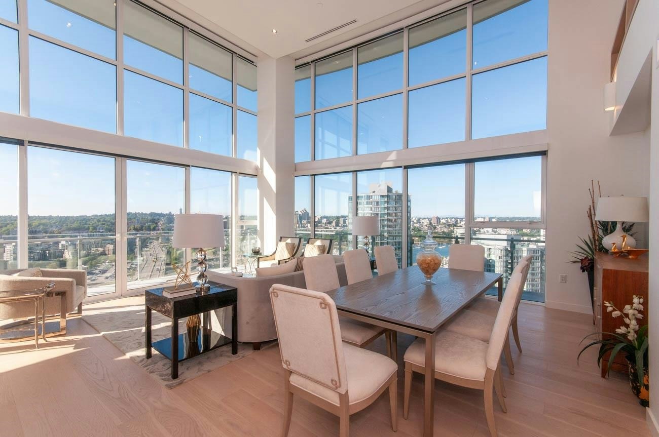 2818-89 Nelson Street, Vancouver, BC, V6Z 0E7 - 2