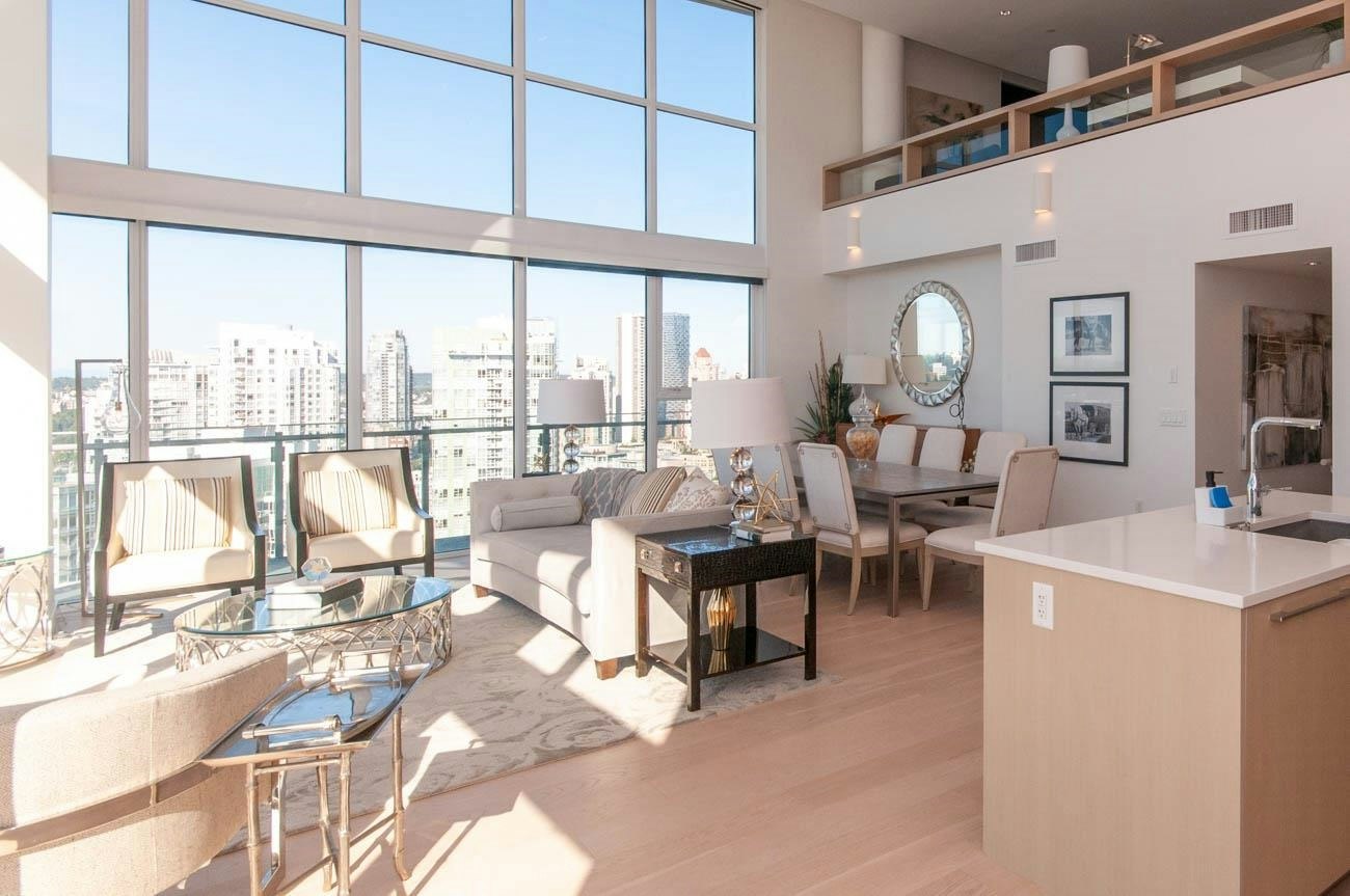2818-89 Nelson Street, Vancouver, BC, V6Z 0E7 - 3