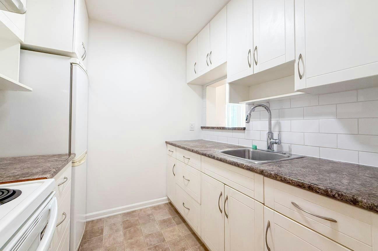 107-461 W 16 Street, North Vancouver, BC, V7M 1V1 - 5