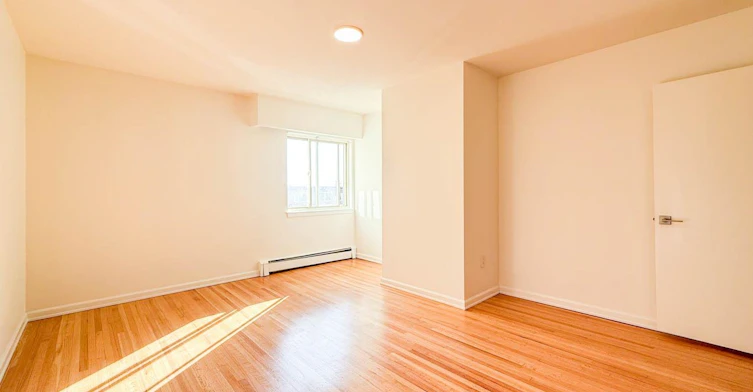 107-461 W 16 Street, North Vancouver, BC, V7M 1V1 - 19