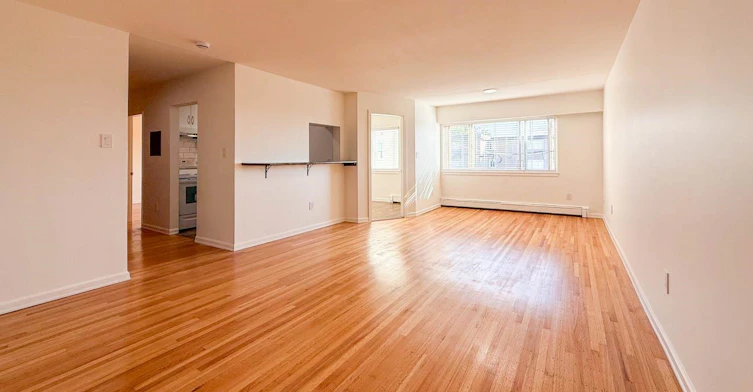 107-461 W 16 Street, North Vancouver, BC, V7M 1V1 - 9